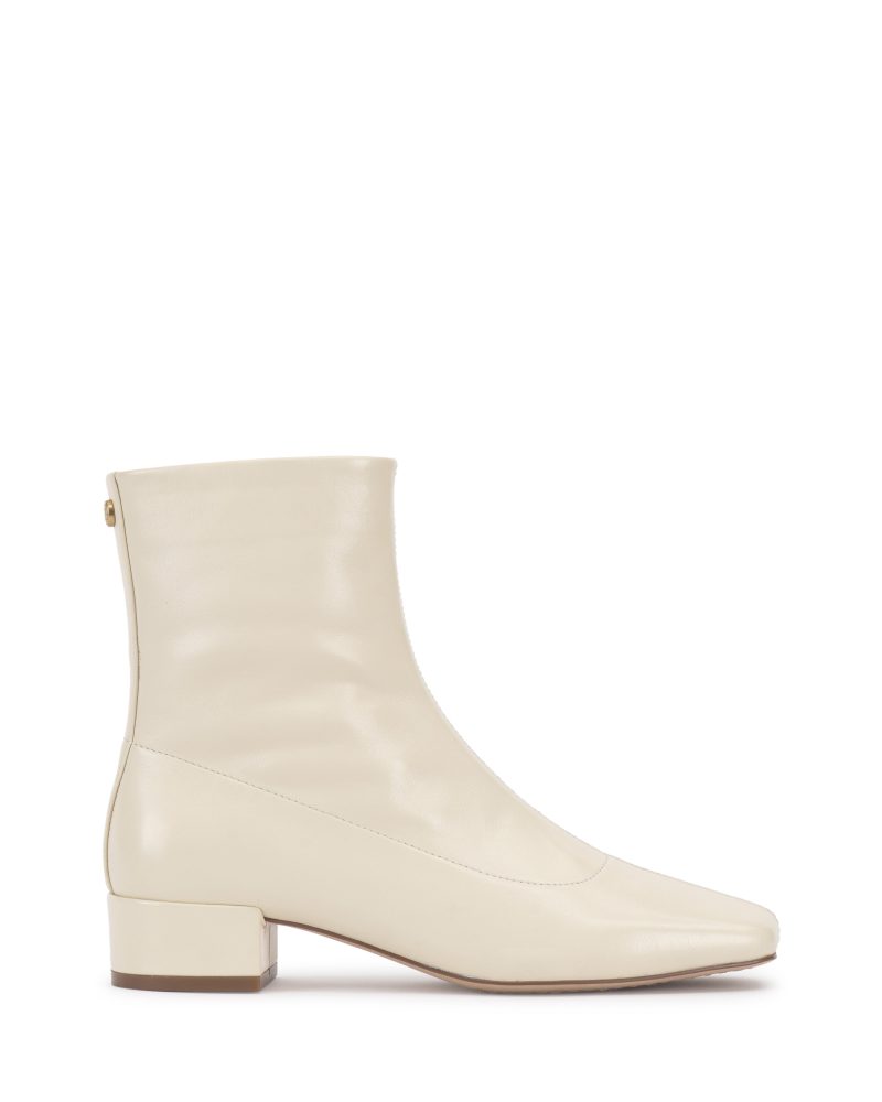 Findree Bootie - Vince Camuto