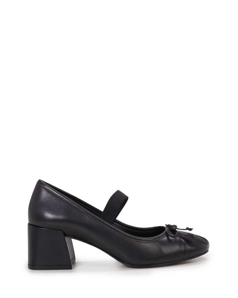 Melodie Pump - Vince Camuto