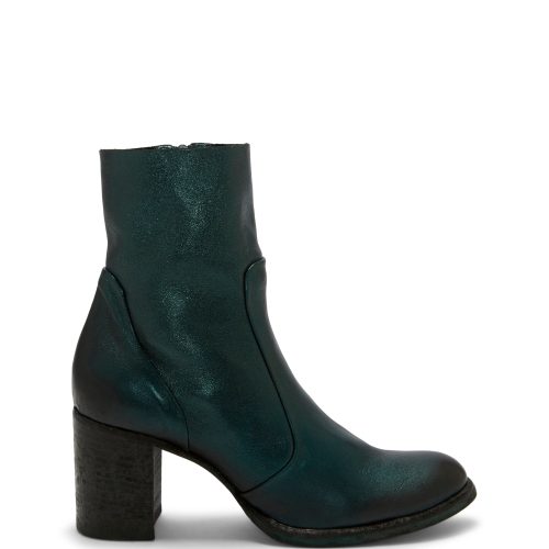 Kavian Bootie - Vince Camuto